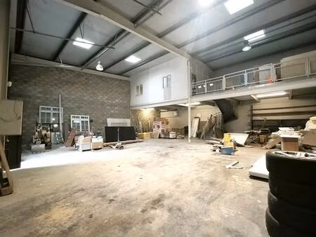 location local d’activités montmorency 95160 320m²