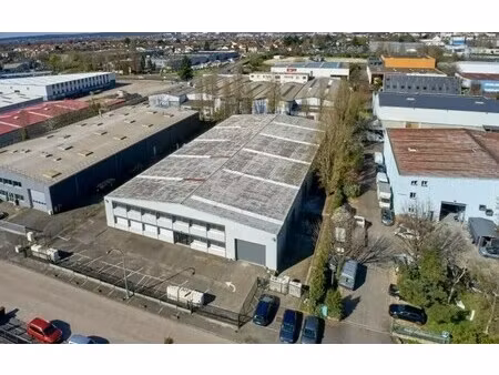 location local d’activités morangis 91420 2348m²