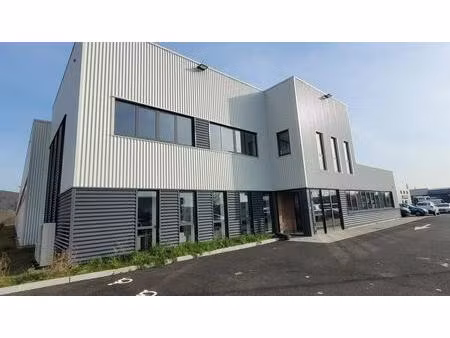 location local d'activités 3 534 m²