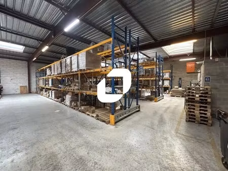 location local d’activités saint pierre du perray 91280 1821m²