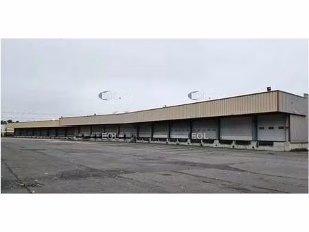 location entrepôt collegien 77090 7050m²
