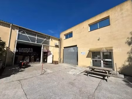 location local d’activités la seyne sur mer 83500 592m²