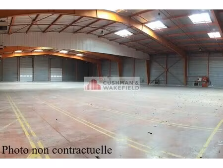 location local d’activités tarascon 13150 3380m²