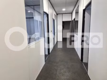 location bureaux 110 m²