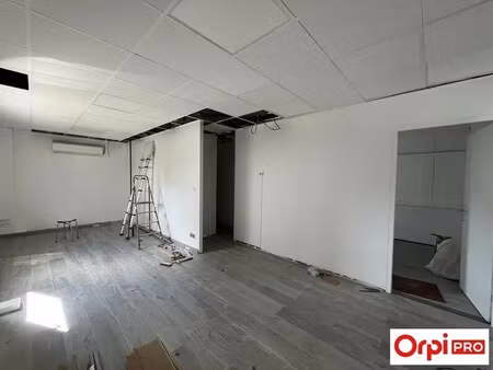 location bureaux 70 m²