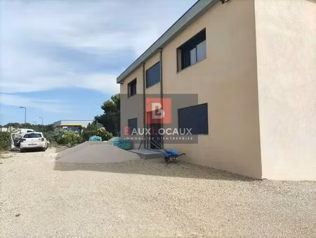 location bureaux 56 m² à 200 m²