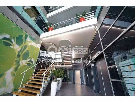 location bureaux 270 m²