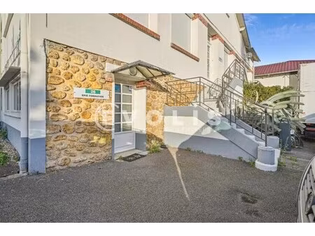 location bureaux 200 m²