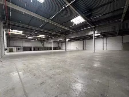 location entrepôt saint witz 95470 2639m² à 8058m²
