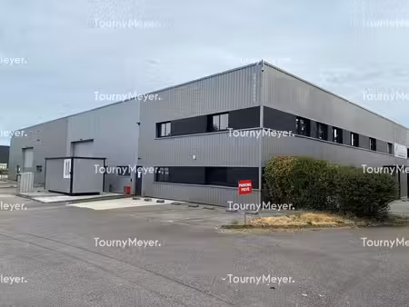 location entrepôt plescop 56890 1773m²