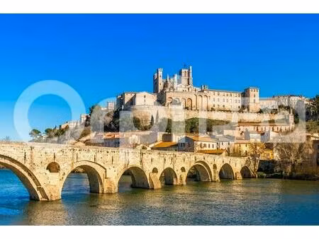 location local d'activités 100 m²