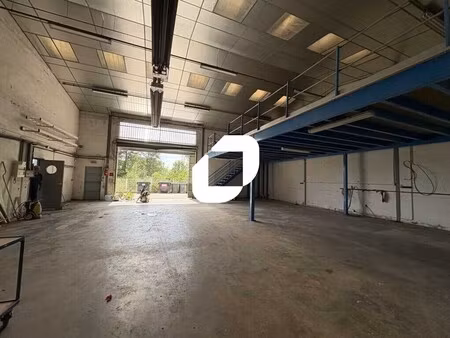location local d’activités camblanes et meynac 33360 498m²