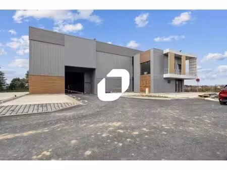 location local d’activités chanteloup en brie 77600 718m² à 3967m²