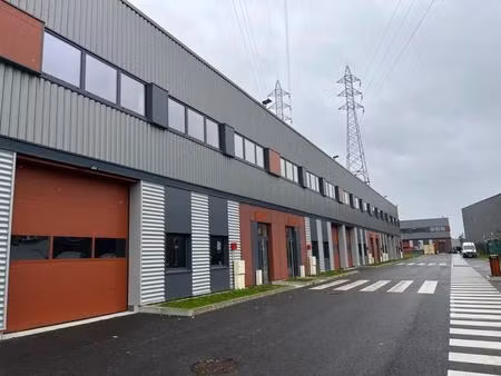 location local d'activités 460 m² à 2 783 m²