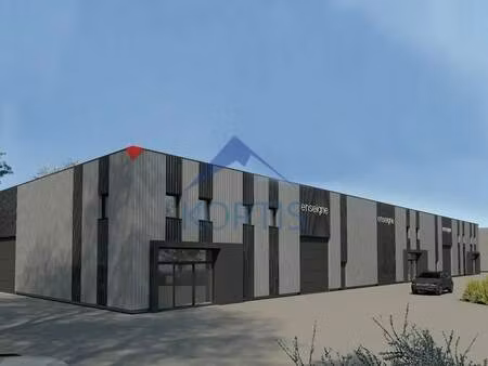 location local d'activités 714 m² à 1 466 m²