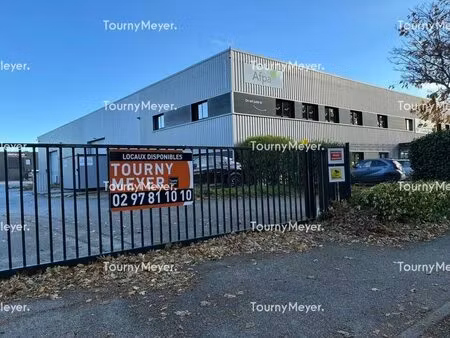 location local d’activités plescop 56890 1773m²