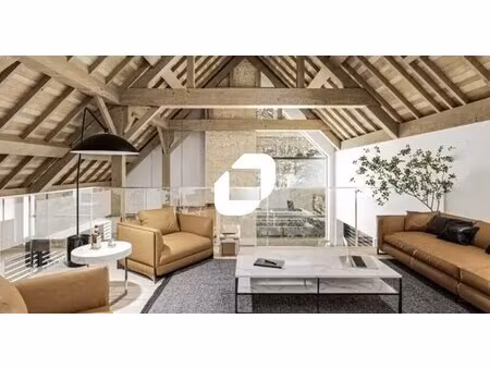 location local d'activités 442 m²