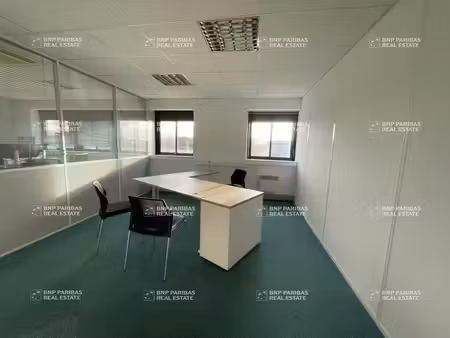 location bureaux 119 m²