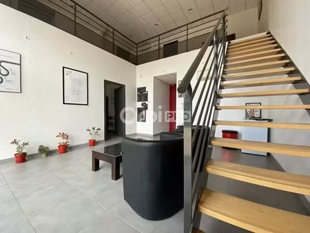 location bureaux 73 m²