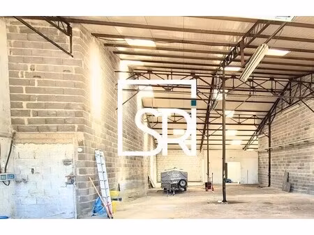 location local d’activités beauregard-vendon 63460 367m²