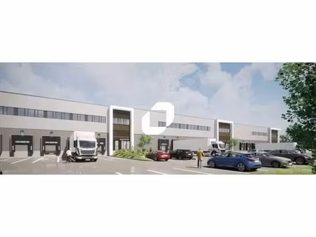 location local d'activités 2 583 m² à 12 632 m²