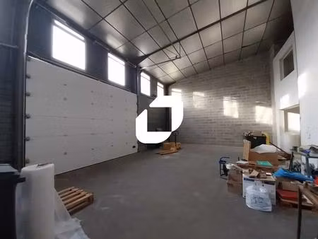 location local d'activités 150 m² à 655 m²
