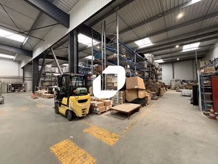 location local d’activités lesquin 59810 2259m²