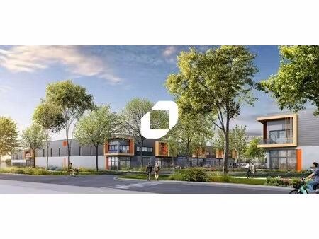 location local d’activités plaisir 78370 384m² à 6211m²
