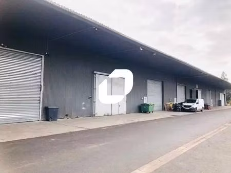 location local d'activités 180 m² à 510 m²