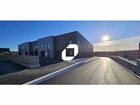 location local d'activités 175 m² à 355 m²