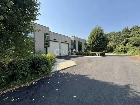 location local d’activités villepinte 93420 734m²