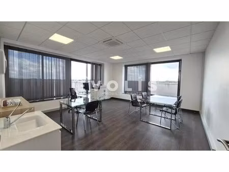 location bureaux 30 m² à 1 634 m²