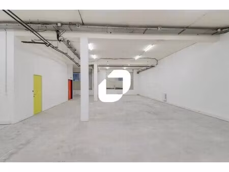 location bureaux 203 m² à 1 270 m²