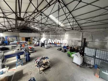 location entrepôt 1 100 m²