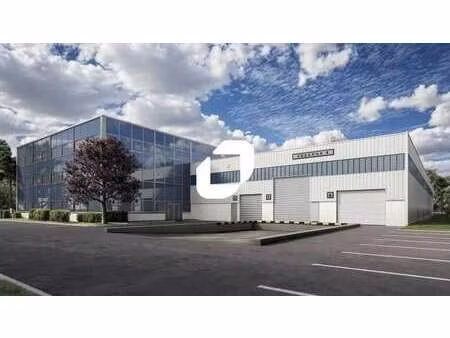 location local d'activités 1 002 m² à 3 969 m²