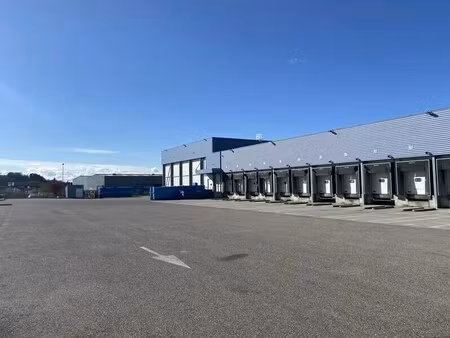 location local d’activités heyrieux 38540 1034m²