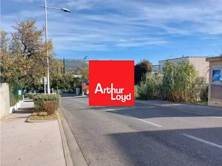 location local d’activités la seyne-sur-mer 83500 270m²