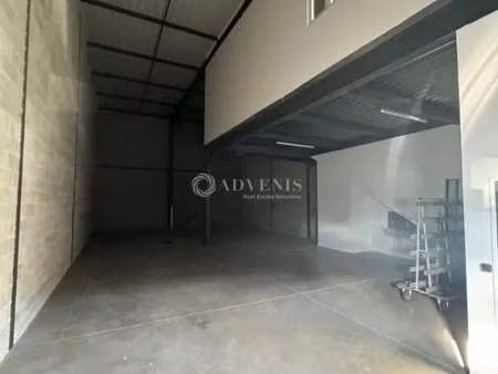 location local d'activités 254 m²