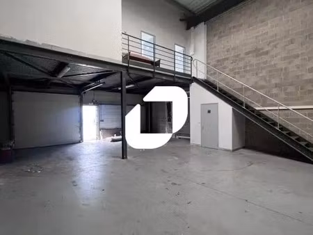 location local d'activités 150 m² à 750 m²