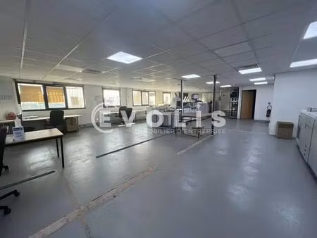 location local d’activités neuilly plaisance 93360 930m²