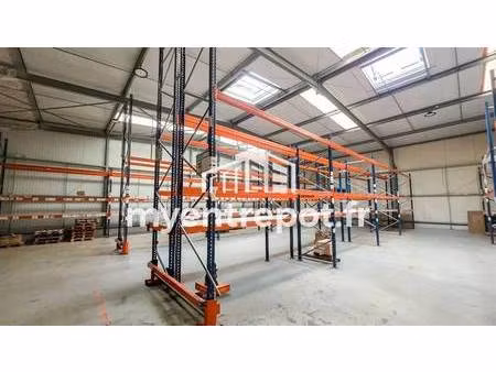 location local d'activités 475 m²