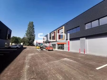 location local d’activités saint quentin fallavier 38070 142m²
