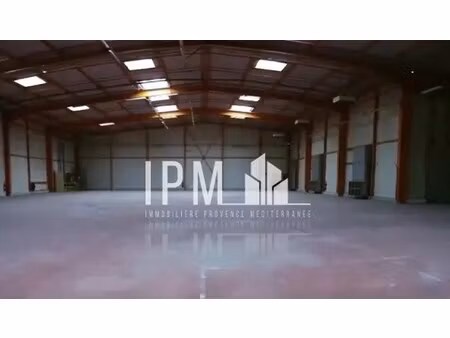 location local d'activités 2 357 m² à 6 197 m²