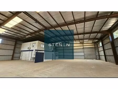 location local d’activités velaux 13880 730m²