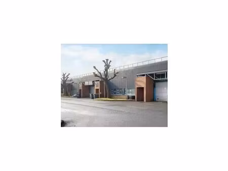 location local d’activités villepinte 93420 257m²