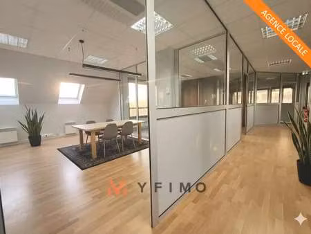 location bureaux 1 708 m²