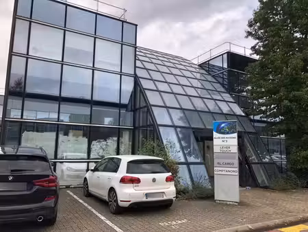 location bureaux 110m² à 1389m²