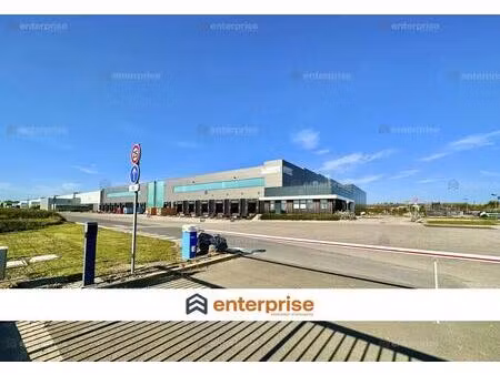 location entrepôt chaulnes 80320 10000m² à 43000m²