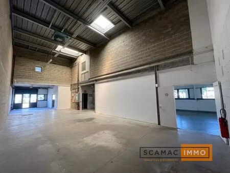 location entrepôt fresnes 94260 671m²