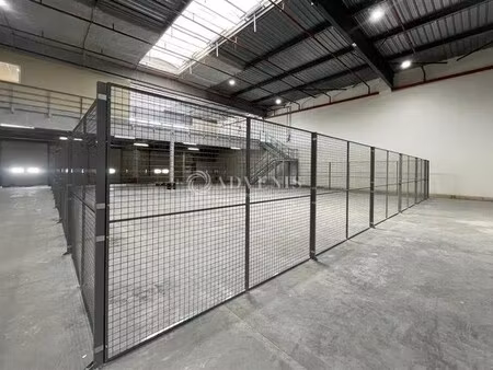 location entrepôt 150 m² à 500 m²